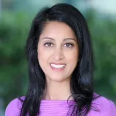 Professional headshot of Shama Farooqui, CRNA