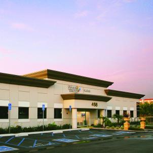 Image of the front entrance to the Arcadia Specialty Care Center.